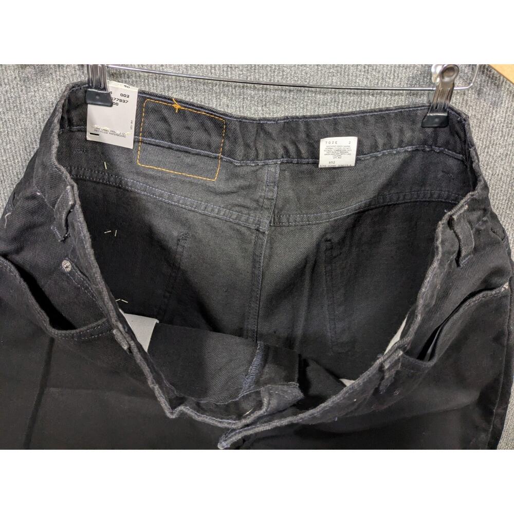 NWT Vintage NOS Levis 560 Jean Shorts Mens 40x11 Jorts Loose Fit Made In USA 96 - Picture 9 of 13